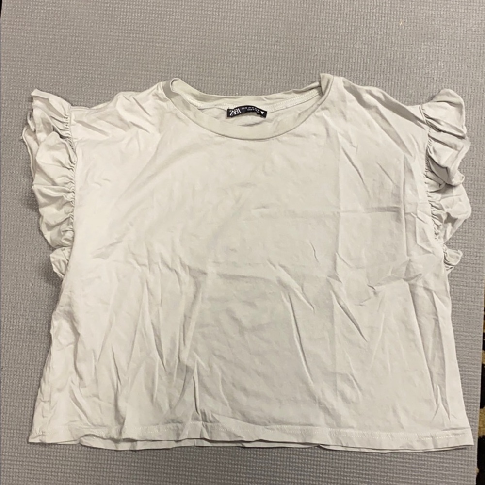 Zara Grey Ruffle Sleeve Crop Top - Picture 2 of 2